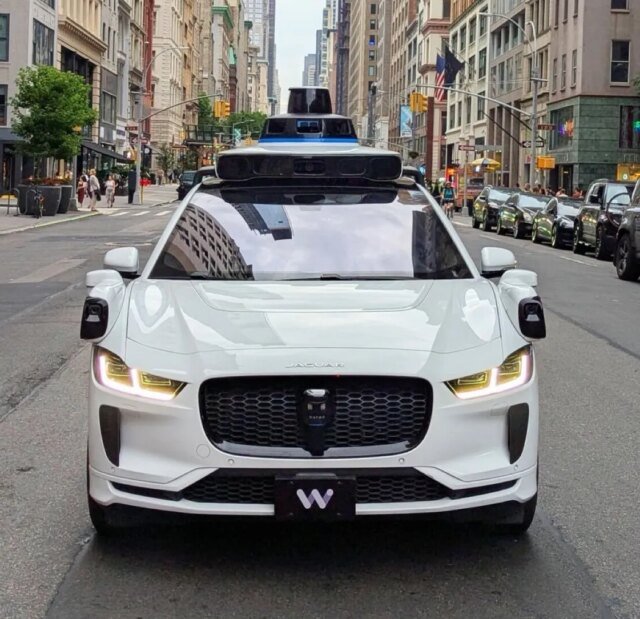 1761599651_waymo-nyc.jpg