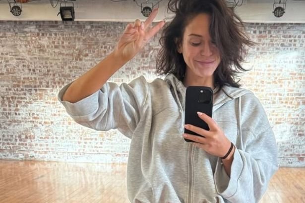 1_JSR_MEN_221025_VickyPattison_02.jpg
