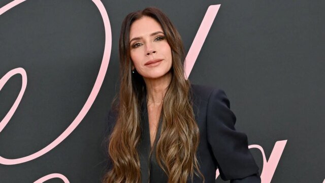 4afc3033-victoria-beckham.jpg