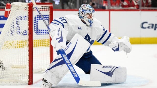Toronto-Maple-Leafs-goaltender-Joseph-Woll.jpg