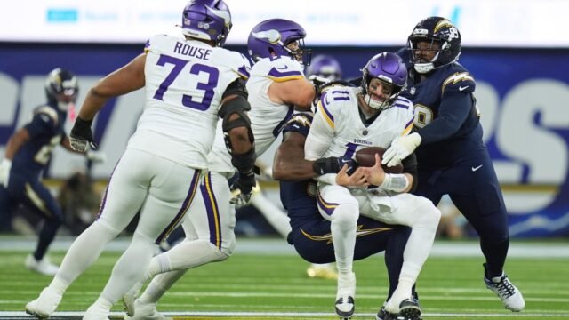 Vikings-and-Chargers.jpg