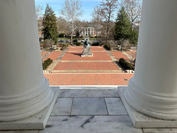 ap24086668771319.jpg