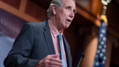 jeff-merkley-ap.jpg