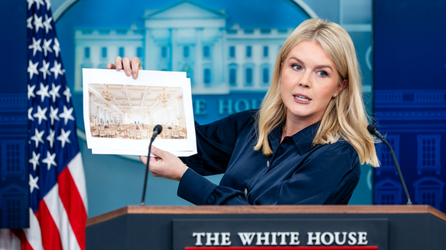 karoline-leavitt-white-house-ballroom.png