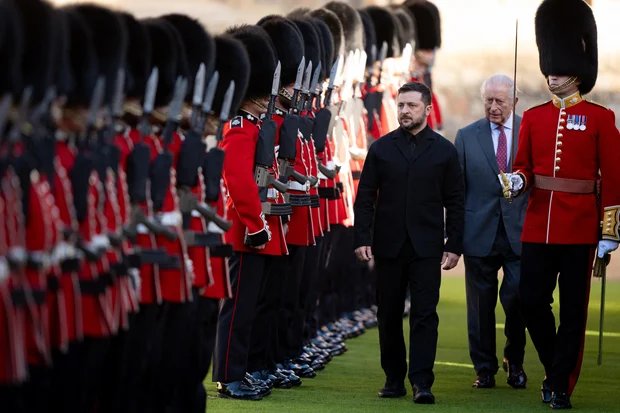 king-charles-zelenskyy-2242627745.jpg