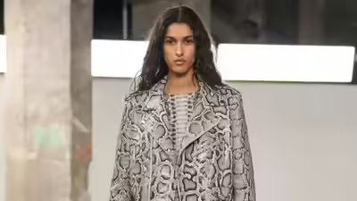 python-to-fashion-florida-is-turning-invasive-burmese-python-into-luxury-leather-goods.jpg