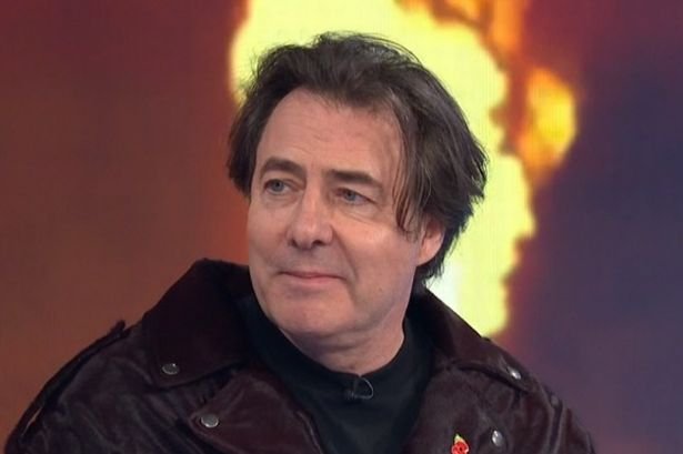 0_ECR_311025_jonathanross.jpg
