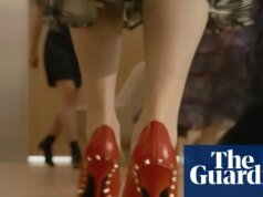 ‘Movimento diabólico’: os sapatos vermelhos de Miranda Priestly são proibidos na moda do Instagram