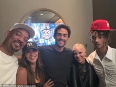 Will Smith é visto com sua atual esposa Jada e sua ex-esposa Sheree em uma rara foto de família