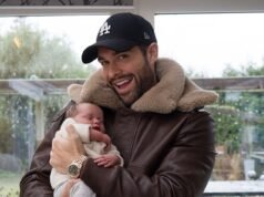 Jonny Mitchell, da Love Island, torna-se pai quando sua namorada Simone Engelhardt dá à luz seu primeiro filho em um ‘trabalho de parto complicado de quatro dias e cesariana de emergência’