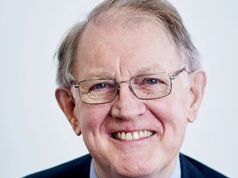 Chefe do câncer de próstata que disse que o programa de rastreamento não deveria ser expandido para todos os homens, revela que ele próprio tem a doença