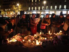 França comemora 10º aniversário dos ataques terroristas em Paris