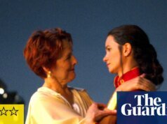 Crítica da Park Avenue – Fiona Shaw é destemida no sofisticado drama de relacionamento mãe-filha de Nova York