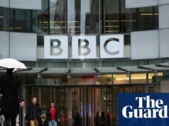 Newsnight acusado de editar seletivamente o mesmo discurso de tumultos de Trump no Capitólio que o Panorama