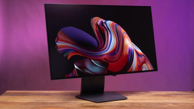 1764086059_lg-ultragear-32gs95ue-gaming-monitor-6492.jpg