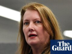 Projeto de lei para restringir o aborto tardio derrotado no Sul da Austrália após debate emocionante