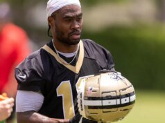 Projetos de lei assinam WR Brandin Cooks