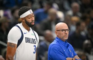 A estrela do Mavs, Anthony Davis (panturrilha), perderá pelo menos 2 jogos