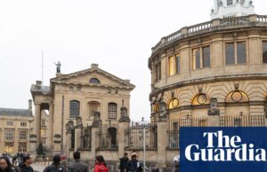 A mudança nas regras do Reino Unido permite que alguns estudiosos palestinos tragam famílias de Gaza