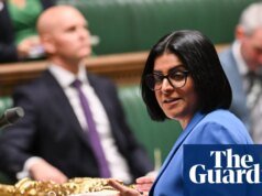 O standing de imigração do Reino Unido teme que o cuidador cancele os benefícios aos quais tem direito