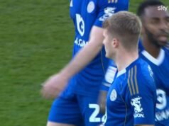 Oh minha palavra! | James marca gol enquanto a luta do Leicester continua