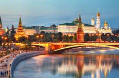 Ataque de drones marítimos interrompe operações em terminal petrolífero international