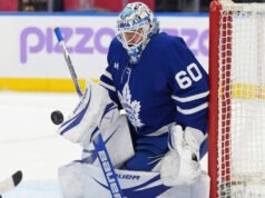 Woll dos Maple Leafs se firma no primeiro jogo completo da temporada na AHL