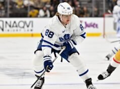 Nylander e Domi retornam à escalação do Maple Leafs contra Penguins