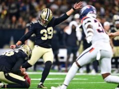 Saints ativam Charlie Smyth, nativo da Irlanda do Norte, como kicker contra Dolphins