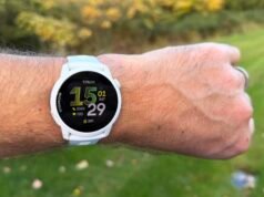 Um dos relógios esportivos mais leves que testei não sacrifica recursos para construção