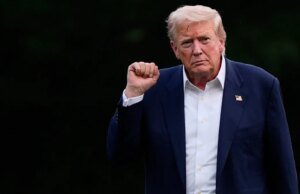 Juiz federal bloqueia ordem de Trump que exige prova de cidadania em formulários de registro eleitoral federal