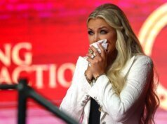 Erika Kirk compartilha mensagem emocionante de Ação de Graças em homenagem a Charlie: ‘O que resta é sagrado’