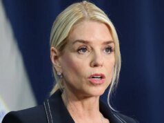 Departamento de Justiça solicita a abertura dos registros do grande júri de Epstein e Maxwell