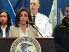 Suposto atirador da Guarda Nacional agora enfrenta acusação de assassinato, diz procurador dos EUA