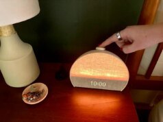 Este despertador do nascer do sol é uma virada de jogo para a depressão sazonal e acaba de atingir um novo preço baixo