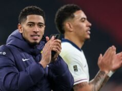 Inglaterra x Sérvia: Bellingham pronto para o banco, Rogers para começar