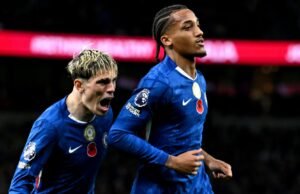 Desdentado Tottenham foi vaiado depois que o Chelsea os derrotou novamente