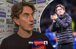 Redknapp bate no Spurs enquanto Frank é esnobado pelos jogadores e vaiado