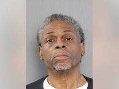 Homem de Chicago com 25 sentenças de prisão comete novos roubos 48 horas após ser libertado