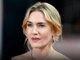 Kate Winslet critica mulheres jovens que exageram em cirurgia plástica e medicamentos para perder peso
