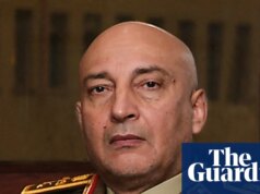 Chefe do exército da Líbia morre em acidente de avião na Turquia