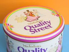 A ‘encolhimento’ da High quality Avenue deixa os fãs indignados: os compradores reclamam dos tristes potes de plástico com 60 sweets – depois de saborearem latas de 2,5 kg com mais de 100 doces na década de 1980