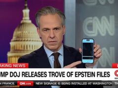 O atordoado apresentador da CNN, Jake Tapper, percorre ‘100 páginas de redação’ nos arquivos de Epstein divulgados ao vivo