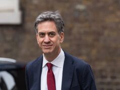 A adesão ao bloco eléctrico da UE poderia dar à Europa o poder de levar o Reino Unido a tribunal no estrangeiro