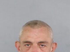 Homem é apontado como pessoa de interesse após carro do rabino ser bombardeado no dia de Natal