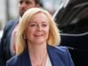 Liz Truss divide a nação ao revelar que proibiu os pudins de Yorkshire em sua ceia de Natal – então, o que você acha?