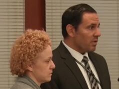 O tribunal irrompe quando a mãe de Melodee Buzzard se declara inocente de matar a filha