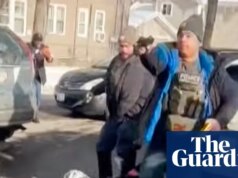 ICE encontra neve enquanto moradores do meio-oeste lutam contra ataques de imigração de Trump