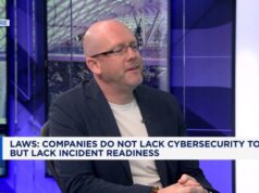 China reprimirá chatbots de IA sobre suicídio e jogos de azar