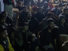 ‘Viemos para nos animar’: o futebol oferece aos habitantes de Gaza uma rara alegria